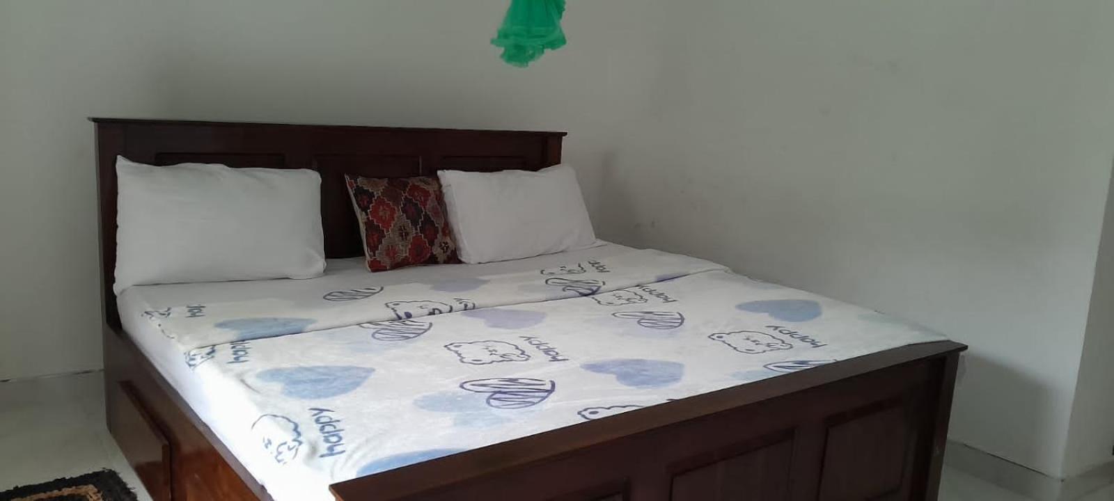 Why Not Guest House Ella Room photo